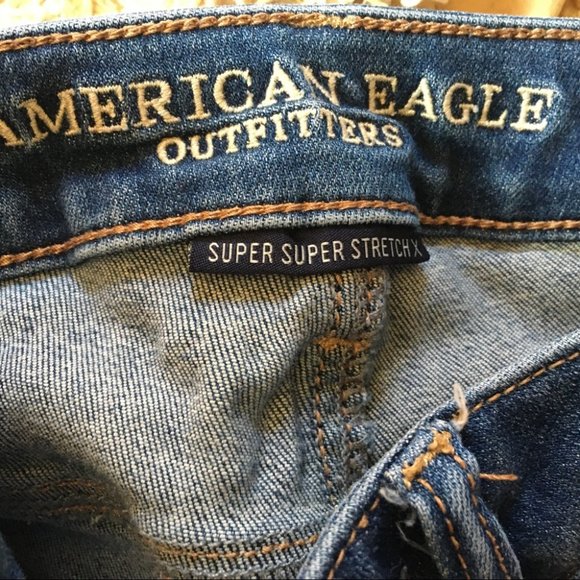 American Eagle Distressed Low Waisted Size 2 Jeggings Skinny Jeans Medium Wash - Picture 14 of 14